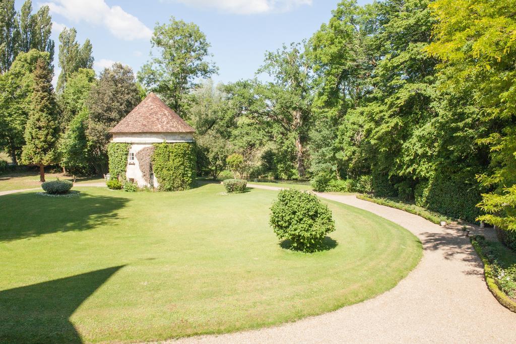 Bed and Breakfast Domaine Labattut Saint-Astier  Номер фото