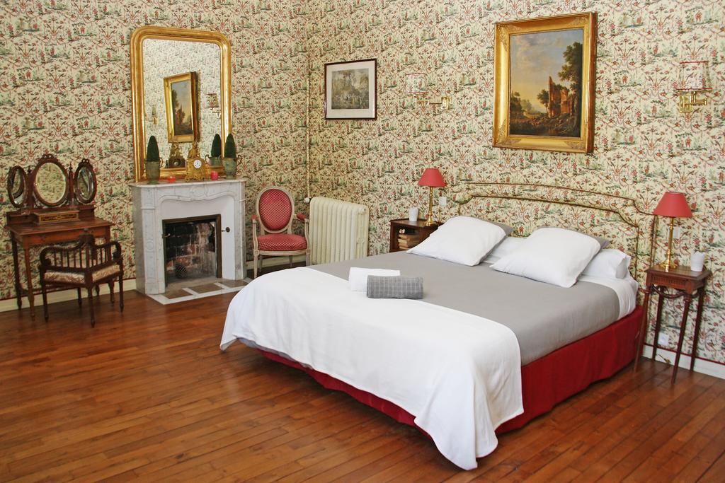 Bed and Breakfast Domaine Labattut Saint-Astier  Номер фото