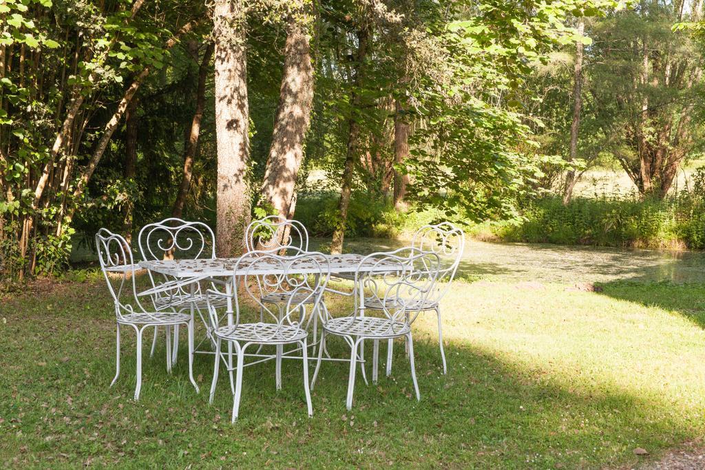 Bed and Breakfast Domaine Labattut Saint-Astier  Экстерьер фото